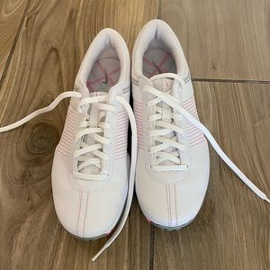 Women’s Nike Golf Shoes - size 7.5